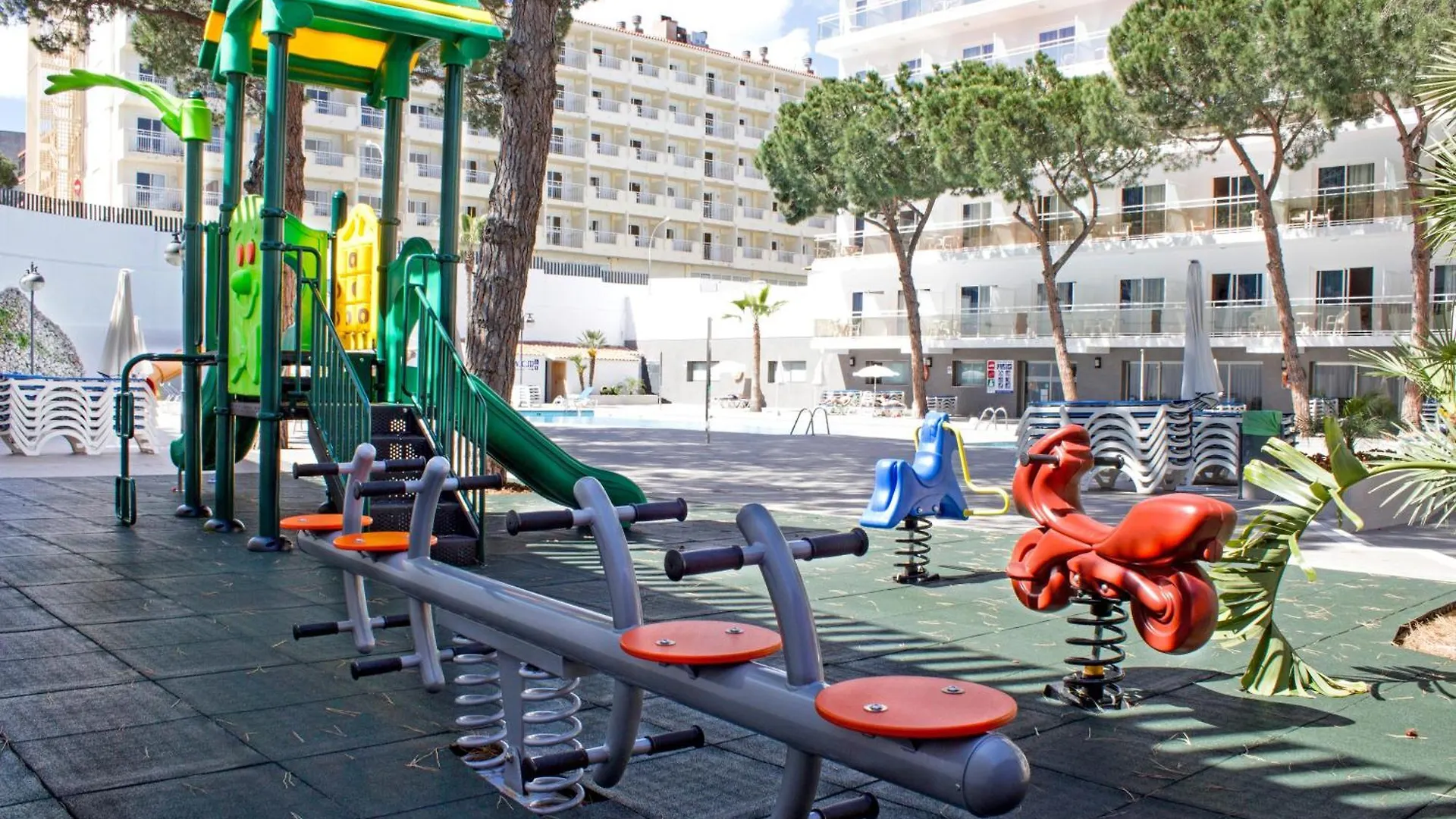 Hotel Best Oasis Park Salou 4*,